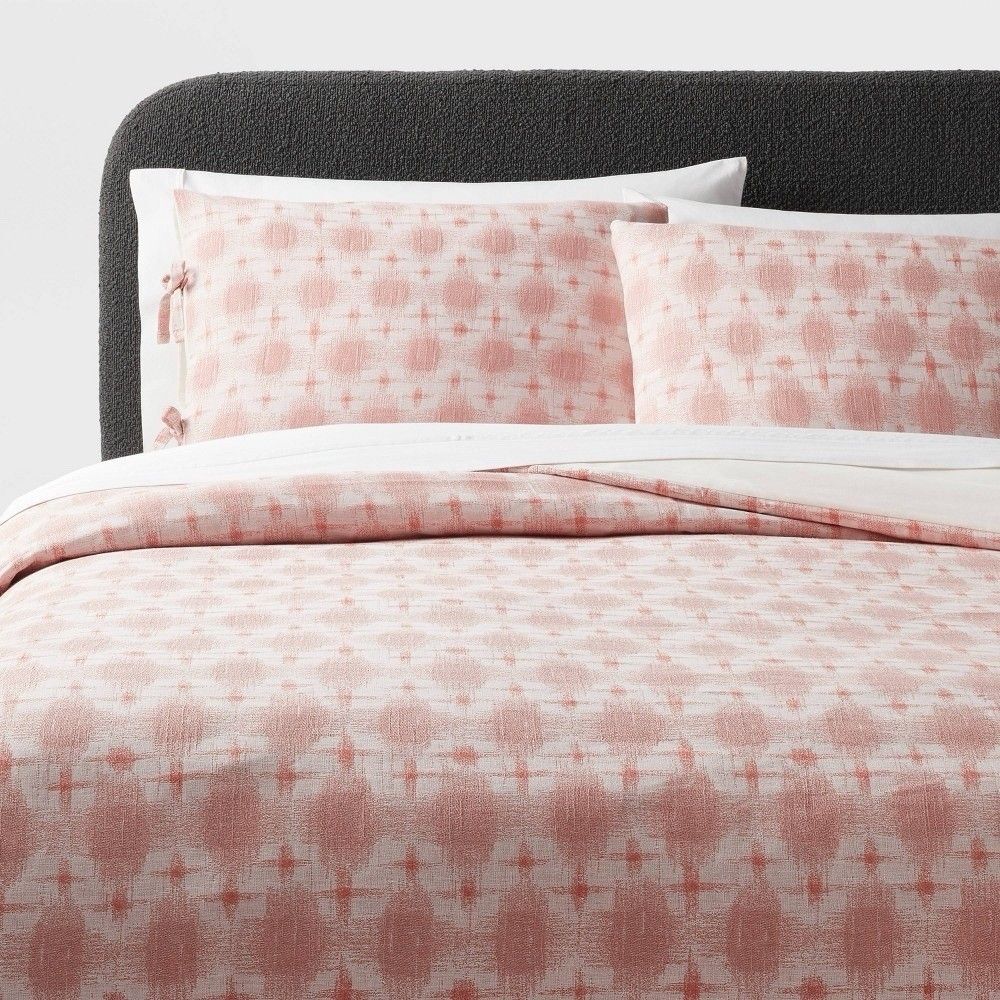 Threshold Yarn Dye Ikat Duvet Cover Set Full/Queen Ivory Mauve Cotton Slub
